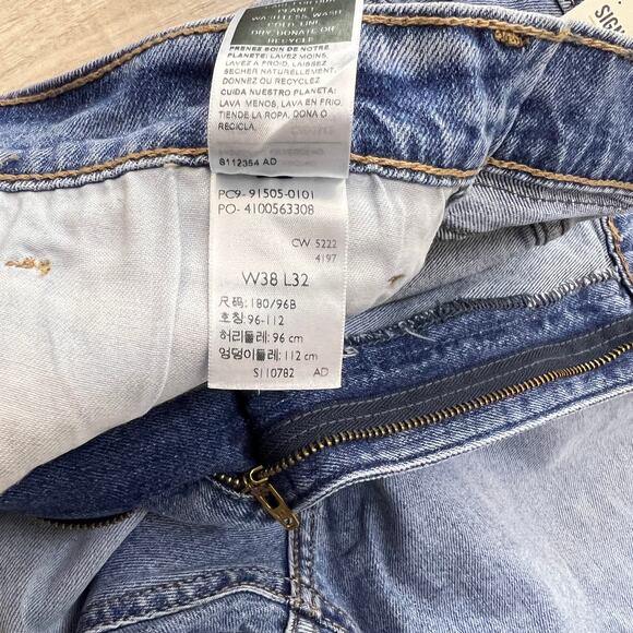 Signature by Levi Strauss & Co. Gold Label Men's Bootcut Fit Jeans 38x32 - Picture 11 of 12